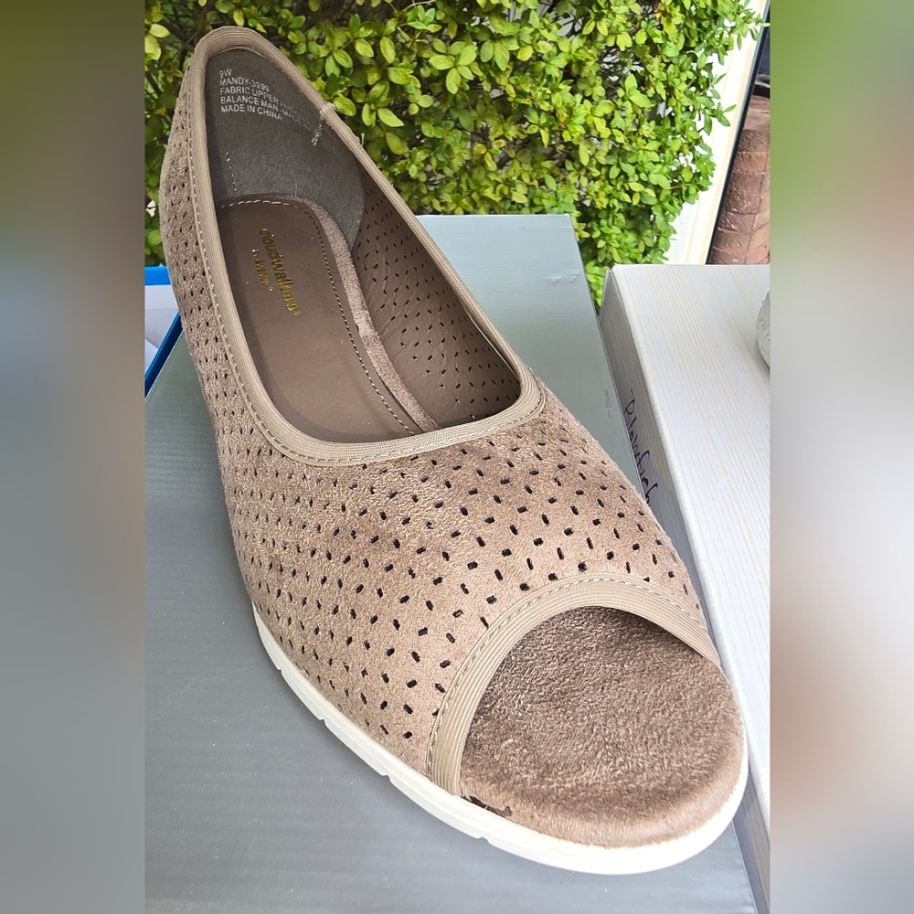 NWT- Tan Wedge Peep Toe Shoe